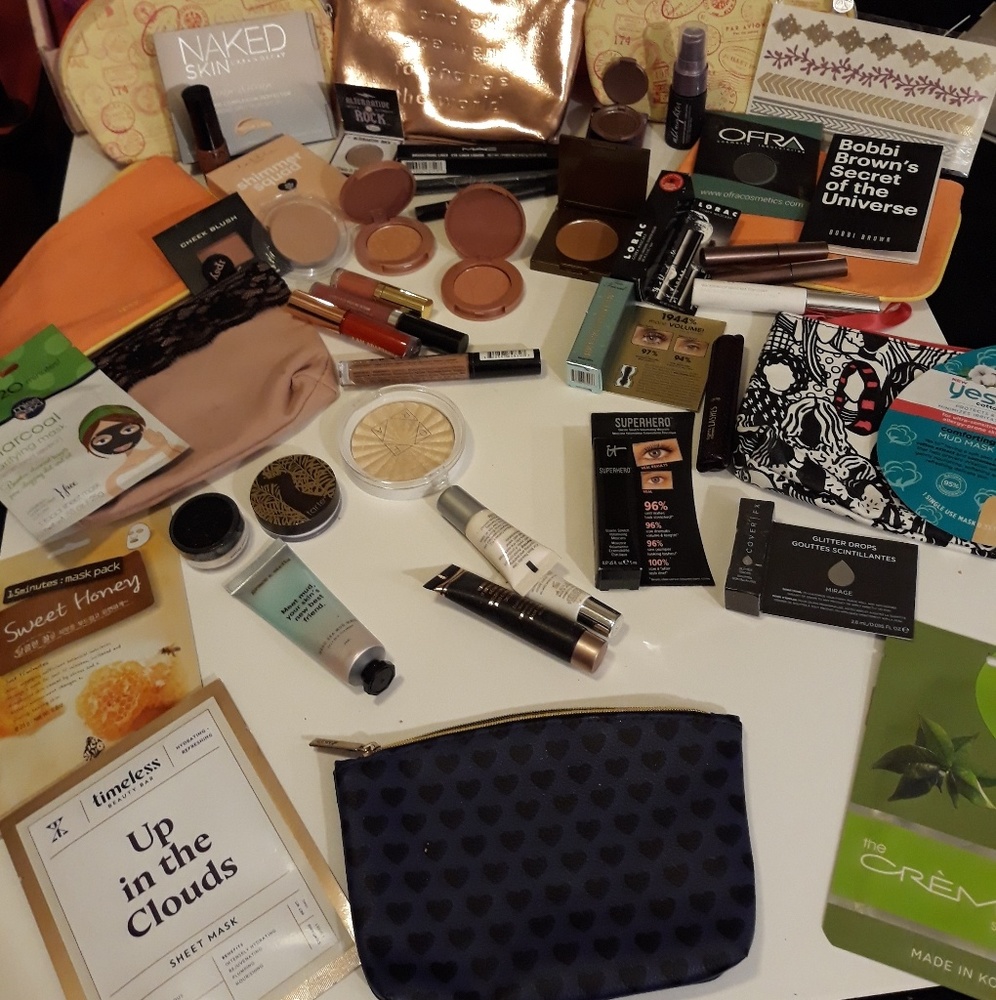 Create an ipsy makeup bag!